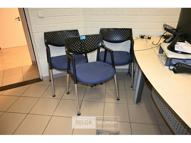 3 x stoel met armleuning - afbeelding 1 van  4