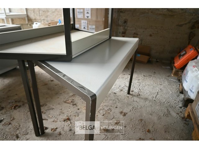 3 x trapeziumvormige tafel - afbeelding 4 van  4