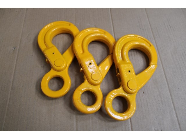 3 x veiligheidshaak met oog 10mm - afbeelding 1 van  3
