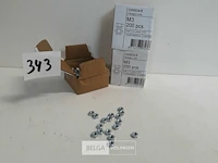 3 x zeskantmoeren verzinkt m 3 200 stuks