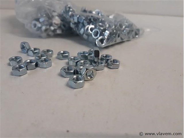 3 x zeskantmoeren verzinkt m 8 200 stuks - afbeelding 2 van  2