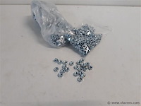 3 x zeskantmoeren verzinkt m 8 200 stuks - afbeelding 1 van  2