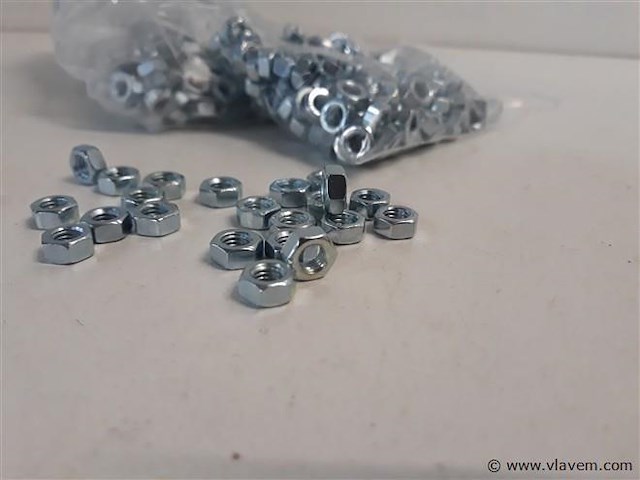 3 x zeskantmoeren verzinkt m 8 200 stuks - afbeelding 2 van  2