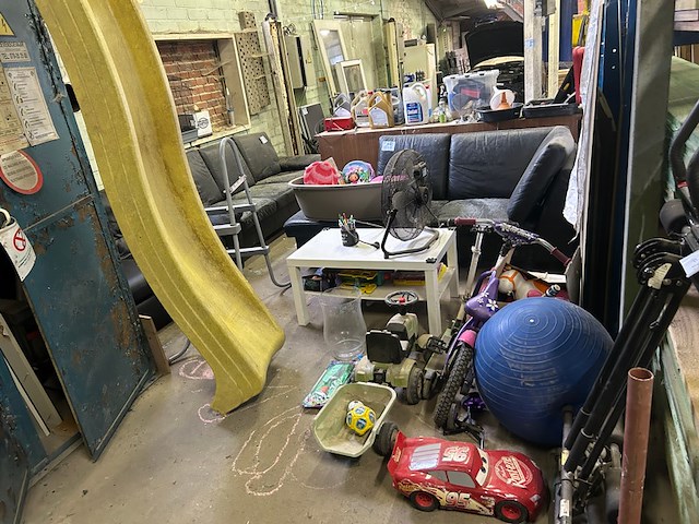 3 zetels + speelgoed - afbeelding 1 van  9