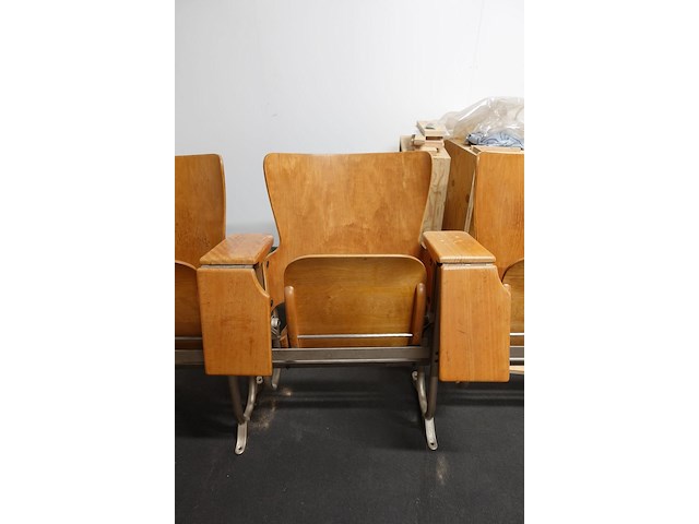 3-zit vintage theaterstoel - afbeelding 4 van  7