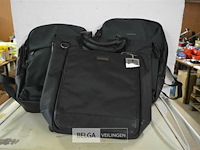 3 zwarte rugzakken - afbeelding 1 van  2