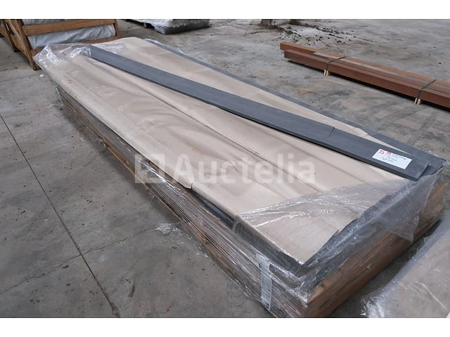 30 cedral tr05 composiet plinten - afbeelding 1 van  4