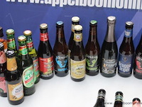 30 div flesjes bier, wo kwak, chouffe - afbeelding 2 van  4