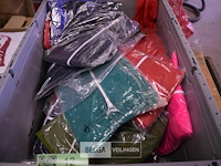 ±30 div kinderregenjasjes - afbeelding 1 van  4