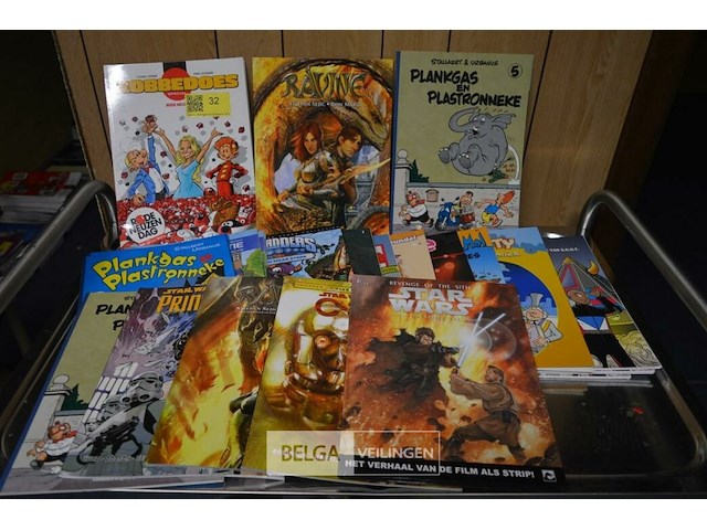 ±30 div stripverhalen - afbeelding 1 van  18