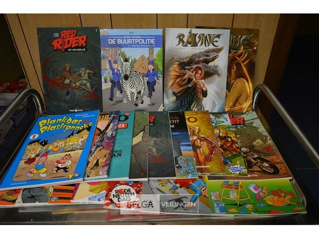 ±30 div stripverhalen - afbeelding 1 van  22