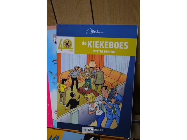 ±30 div stripverhalen - afbeelding 11 van  16