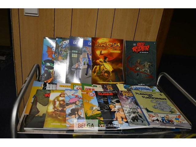 ±30 div stripverhalen - afbeelding 1 van  16