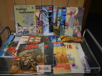 ±30 div stripverhalen - afbeelding 1 van  6