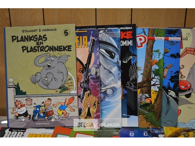 ±30 div stripverhalen - afbeelding 2 van  6