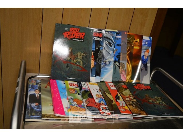 ±30 div stripverhalen - afbeelding 1 van  5