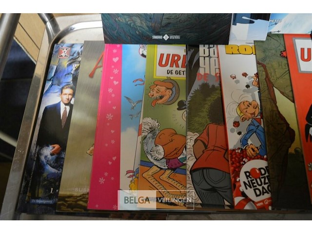 ±30 div stripverhalen - afbeelding 4 van  5