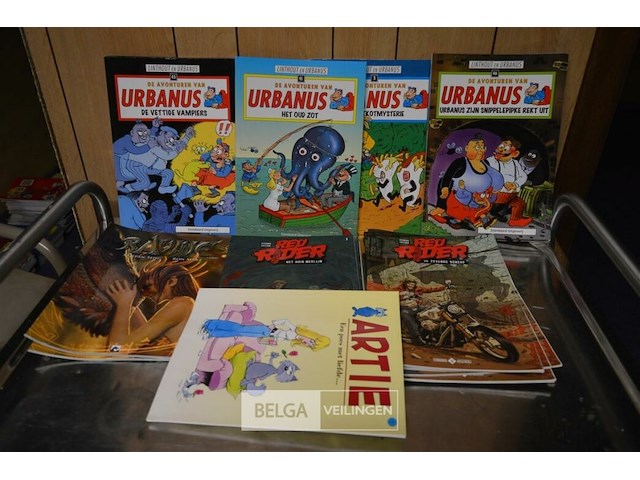±30 div stripverhalen - afbeelding 1 van  5