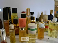 ±30 diverse vintage parfum - afbeelding 3 van  6