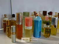 ±30 diverse vintage parfum - afbeelding 2 van  6