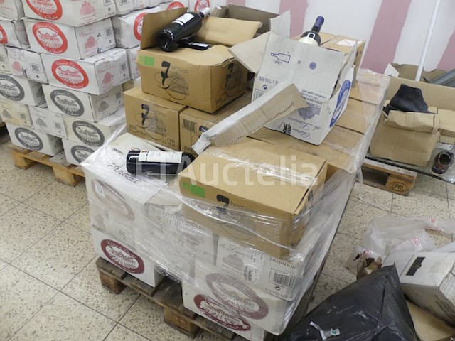 30 dozen van 6 flessen château de lisennes rode wijn - afbeelding 1 van  6