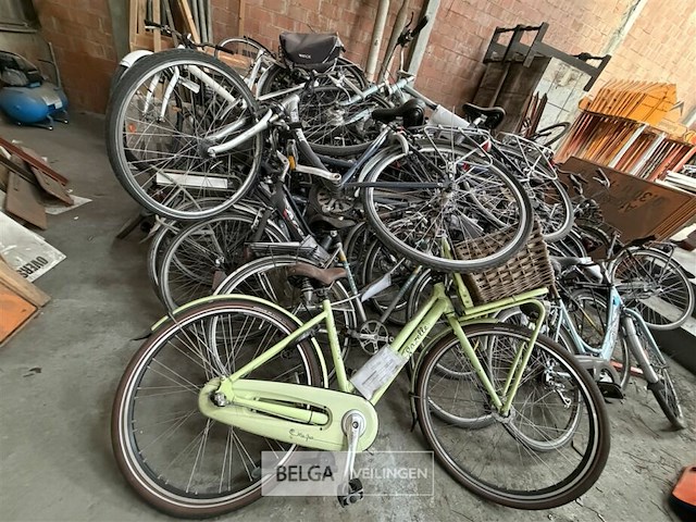 ± 30 fietsen - afbeelding 3 van  5