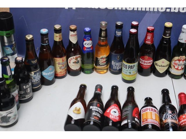 30 flesjes diverse bieren - afbeelding 3 van  4