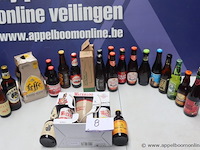 30 flesjes diverse bieren - afbeelding 1 van  4