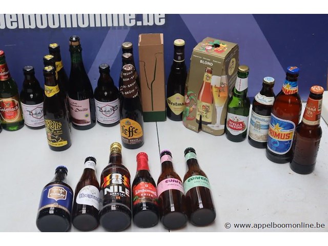 30 flesjes diverse bieren - afbeelding 3 van  3