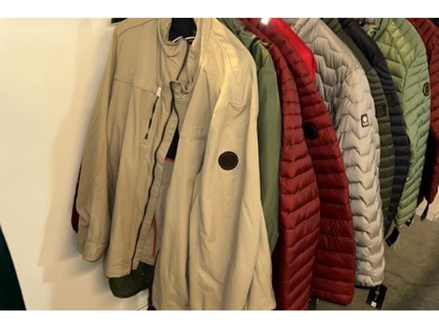 30 herenjassen - afbeelding 6 van  8