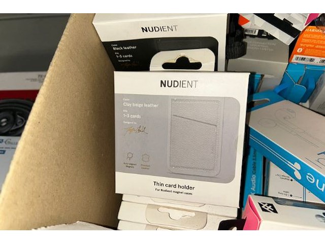 30 kaarthouders en 28 oortjes - afbeelding 4 van  4