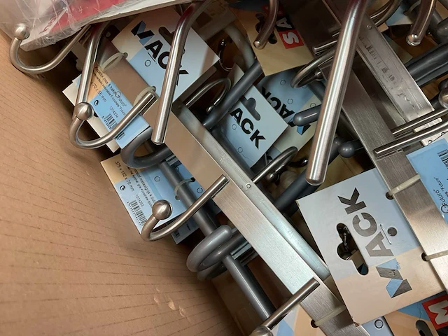 30 kapstokken deels inox - afbeelding 5 van  6
