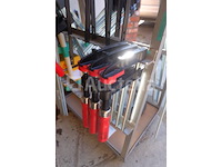 30 klemmen en persen - afbeelding 4 van  5