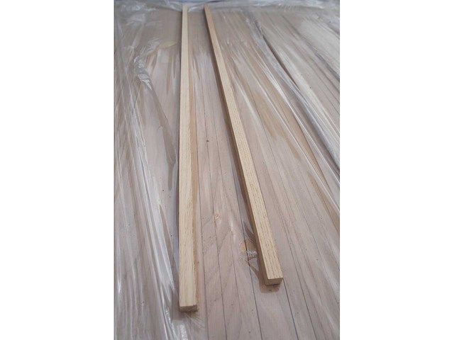 30 lm massief eiken plinten 15x15 - afbeelding 2 van  4