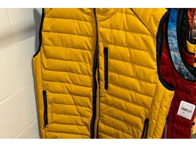 30 mouwloze vesten - afbeelding 7 van  11