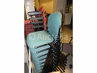 30 ongelijke stoelen - afbeelding 2 van  10