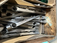 30 paalopzet betafence 48mm - afbeelding 1 van  2