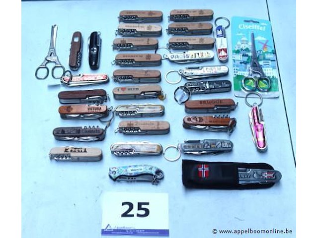 30 souvenierzakmessen - afbeelding 1 van  4