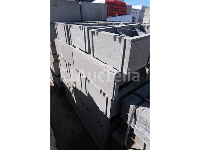 30 stepoc betonnen blokken - afbeelding 2 van  6