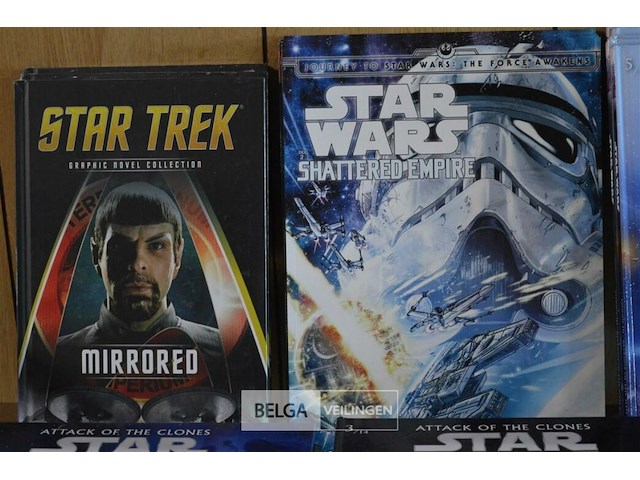 ± 30 stripverhalen ; star wars - afbeelding 2 van  5