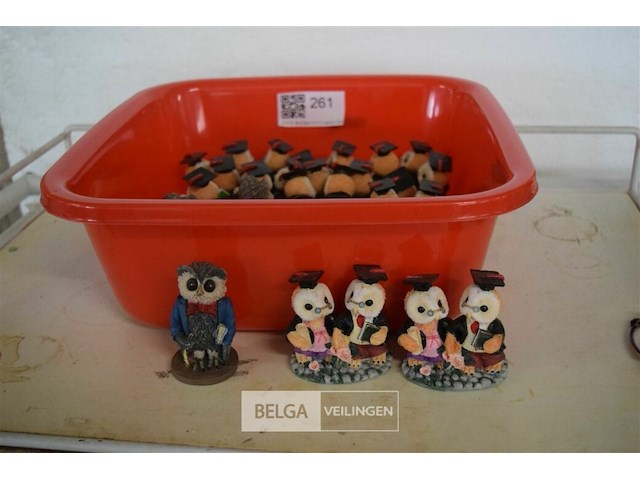 ±30 uiltjes - afbeelding 1 van  3