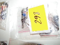 30 verschillende pin's - afbeelding 1 van  2