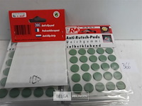 30 x anti slip pads 16 mm zelfklevend 25 stuks - afbeelding 3 van  3