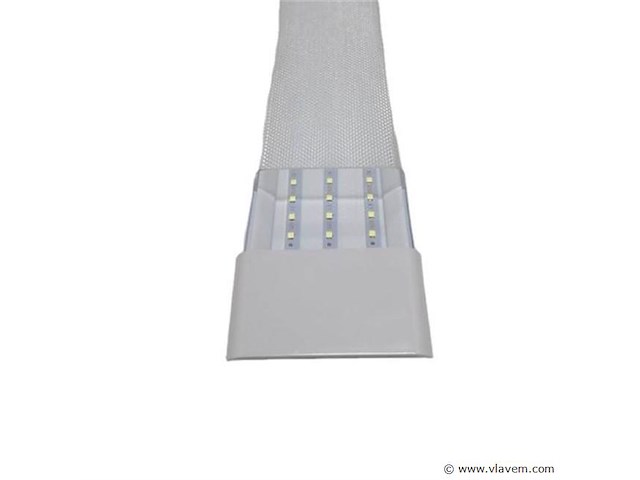 30 x led-batten met lens – 120w – 120cm – 6500k koud wit – tetra-lens - afbeelding 4 van  5