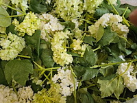 300+ artificiële bloemen en groen - afbeelding 15 van  21