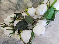 300+ artificiële bloemen en groen - afbeelding 18 van  21