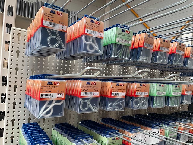 300 doosjes met schroef ogen en haken bitsen - afbeelding 5 van  10