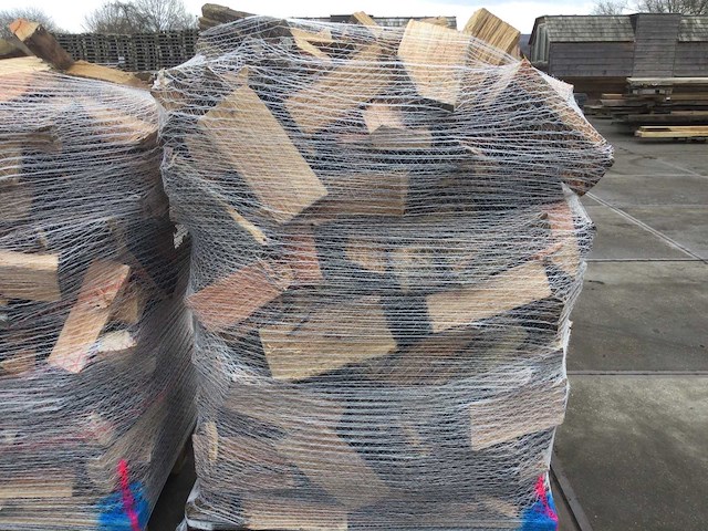 3,00 m³ gemengd brandhout eiken en douglas - lengte 33 cm - afbeelding 4 van  4