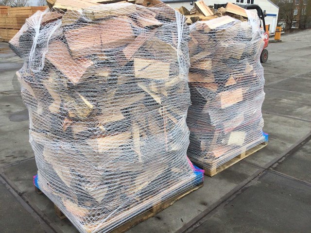 3,00 m³ gemengd brandhout eiken en douglas - lengte 33 cm - afbeelding 2 van  4