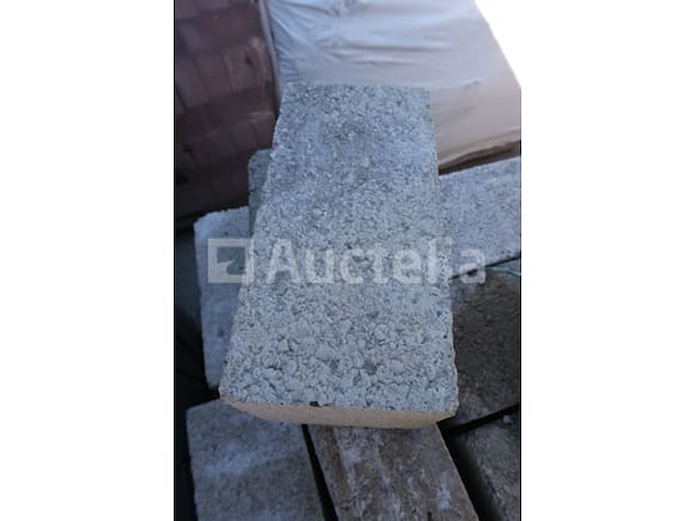 300 massieve blokblokken 39x19x19 - afbeelding 3 van  7